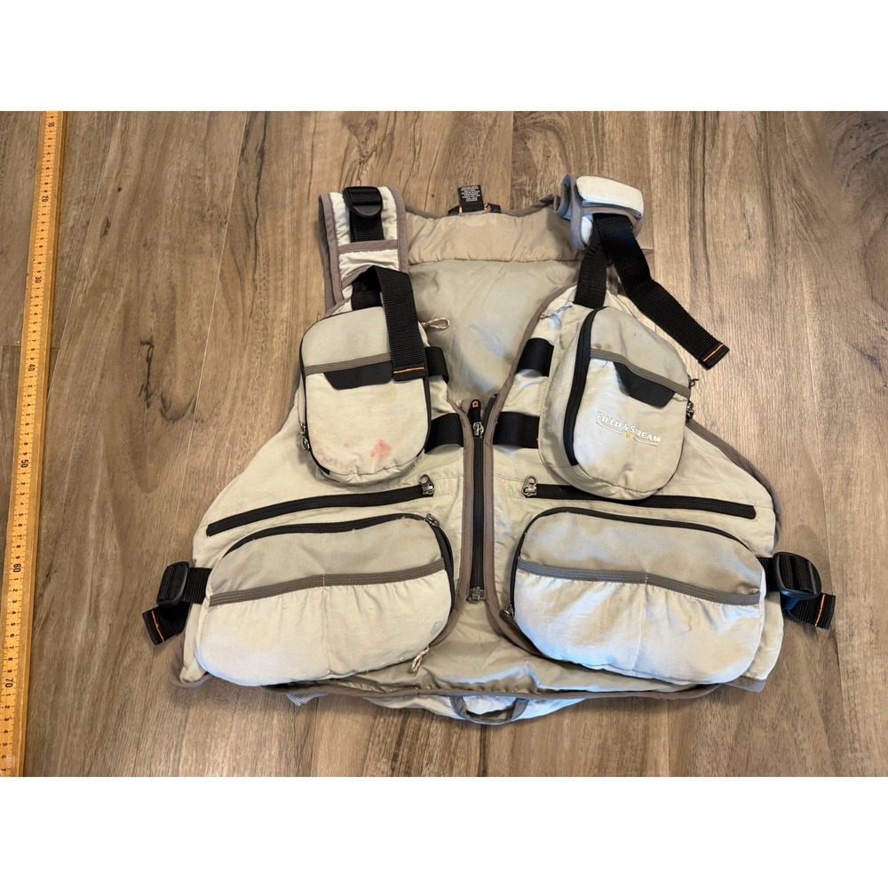 Field &Stream Fly Fishing Vest Pack Adjustable Size  Mutil-Pocket Vest